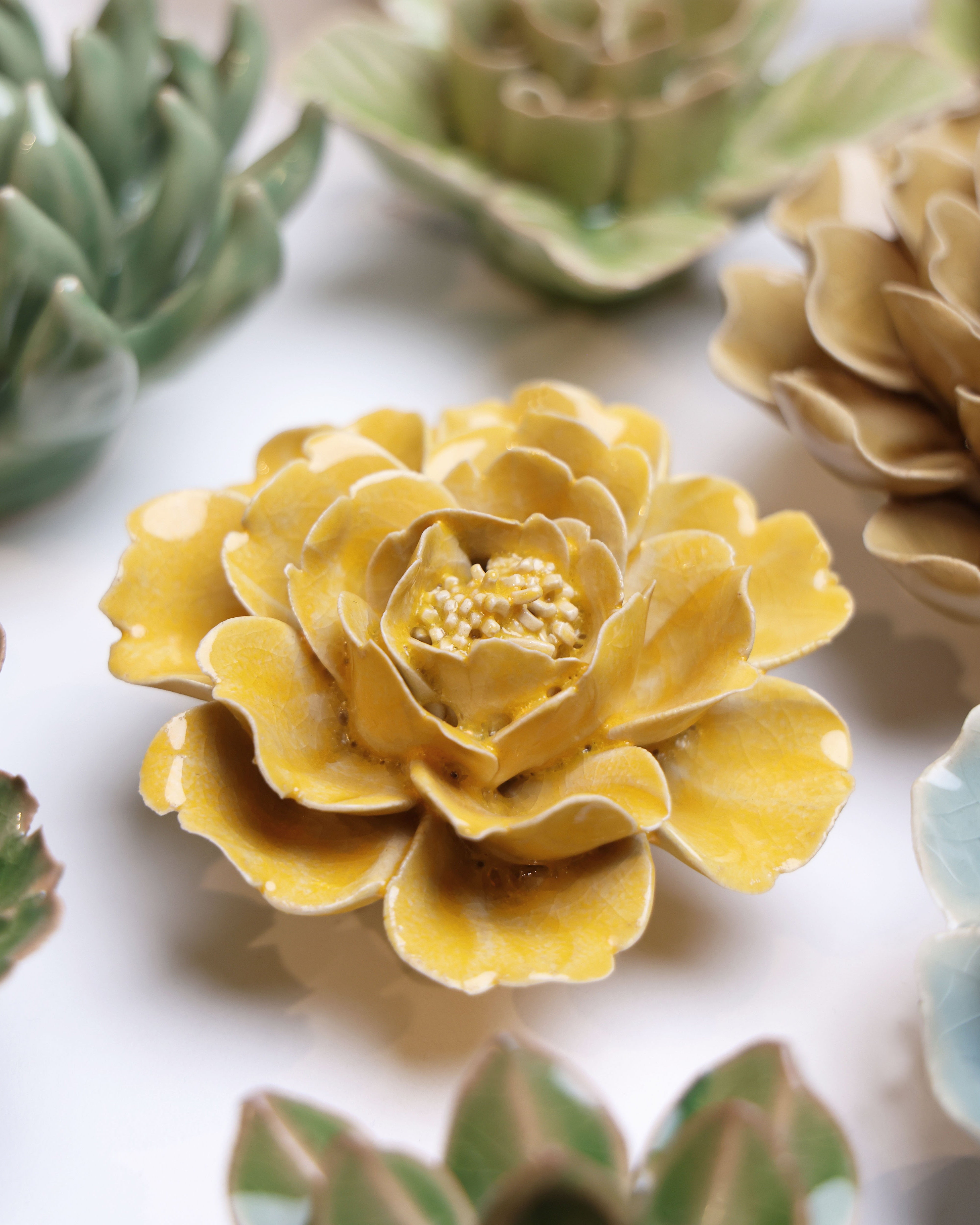 English Garden Ceramic Flower Yellow Rose - Chive UK