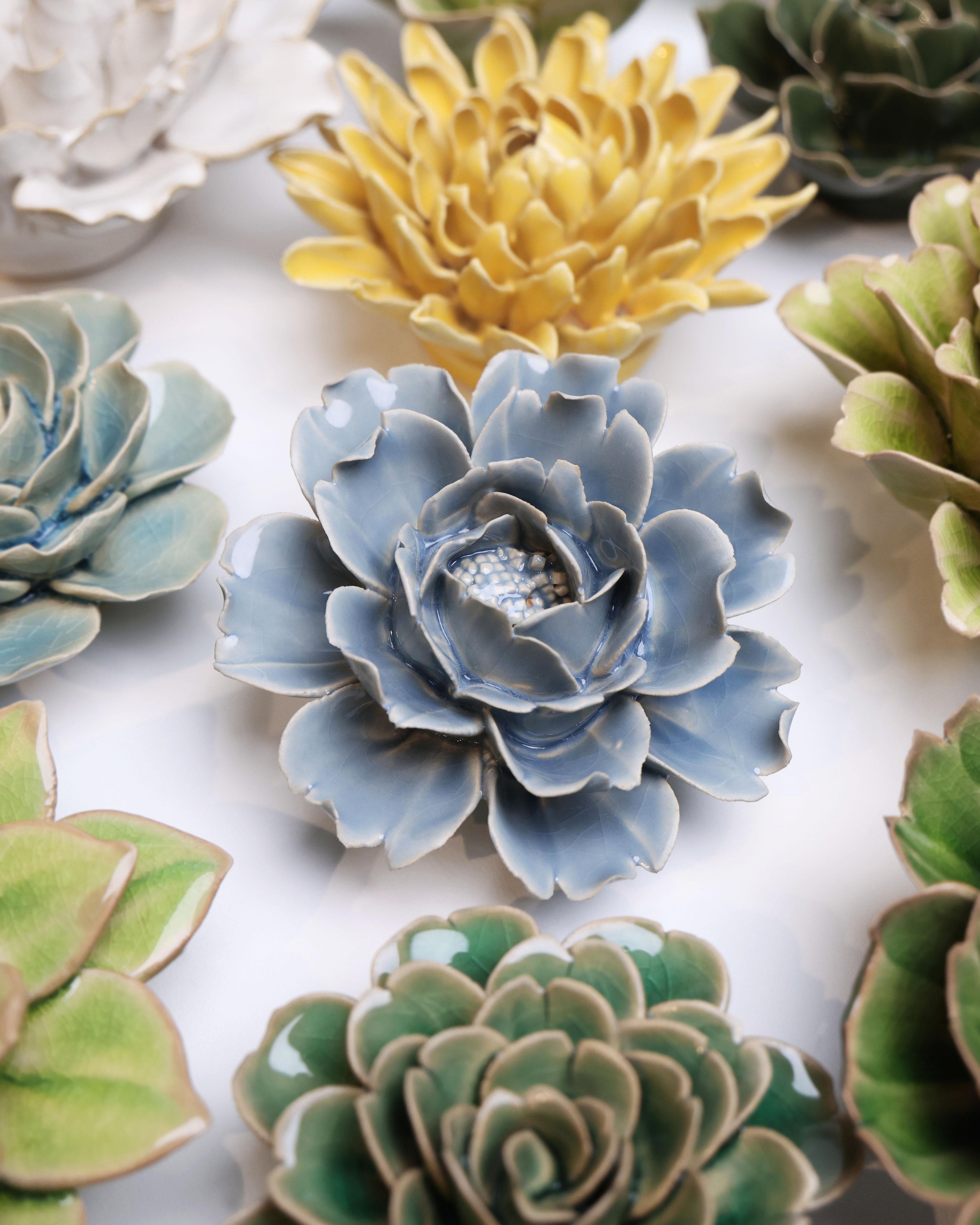 English Garden Ceramic Flower Blue Rose - Chive UK