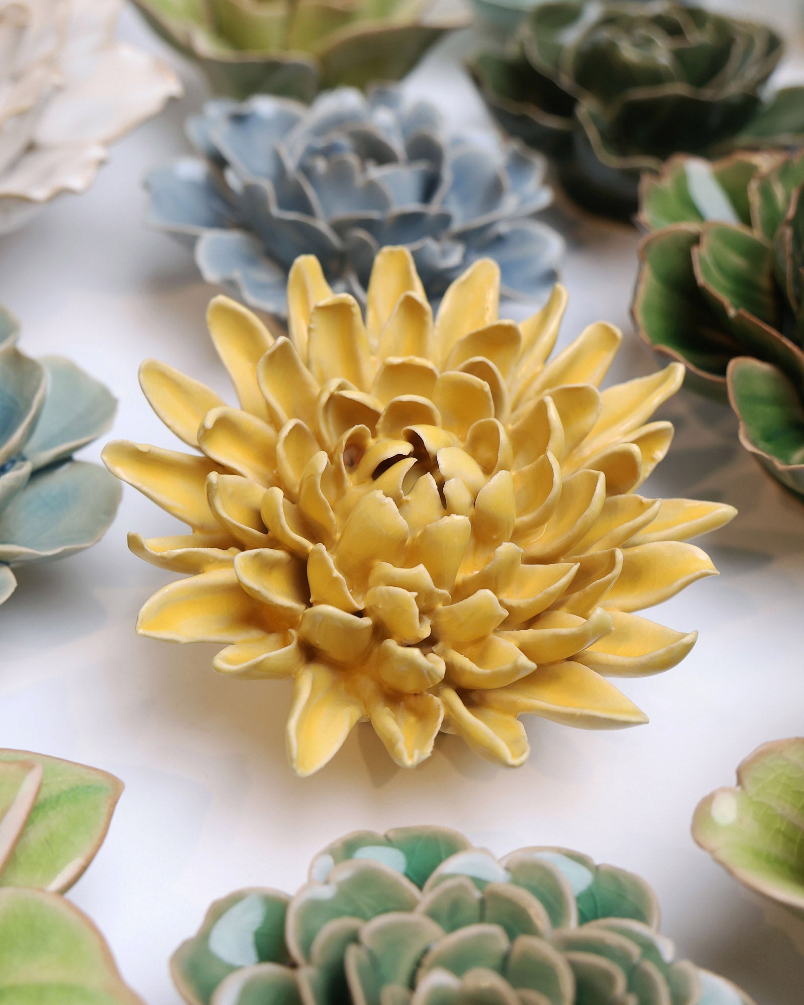 English Garden Ceramic Flower Yellow Chrysanthemum - Chive UK