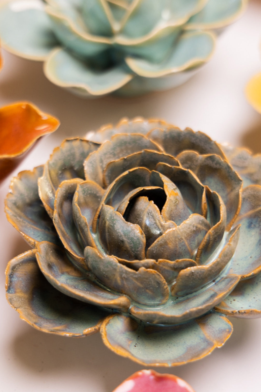 Pale Blue English Rose - Chive UK