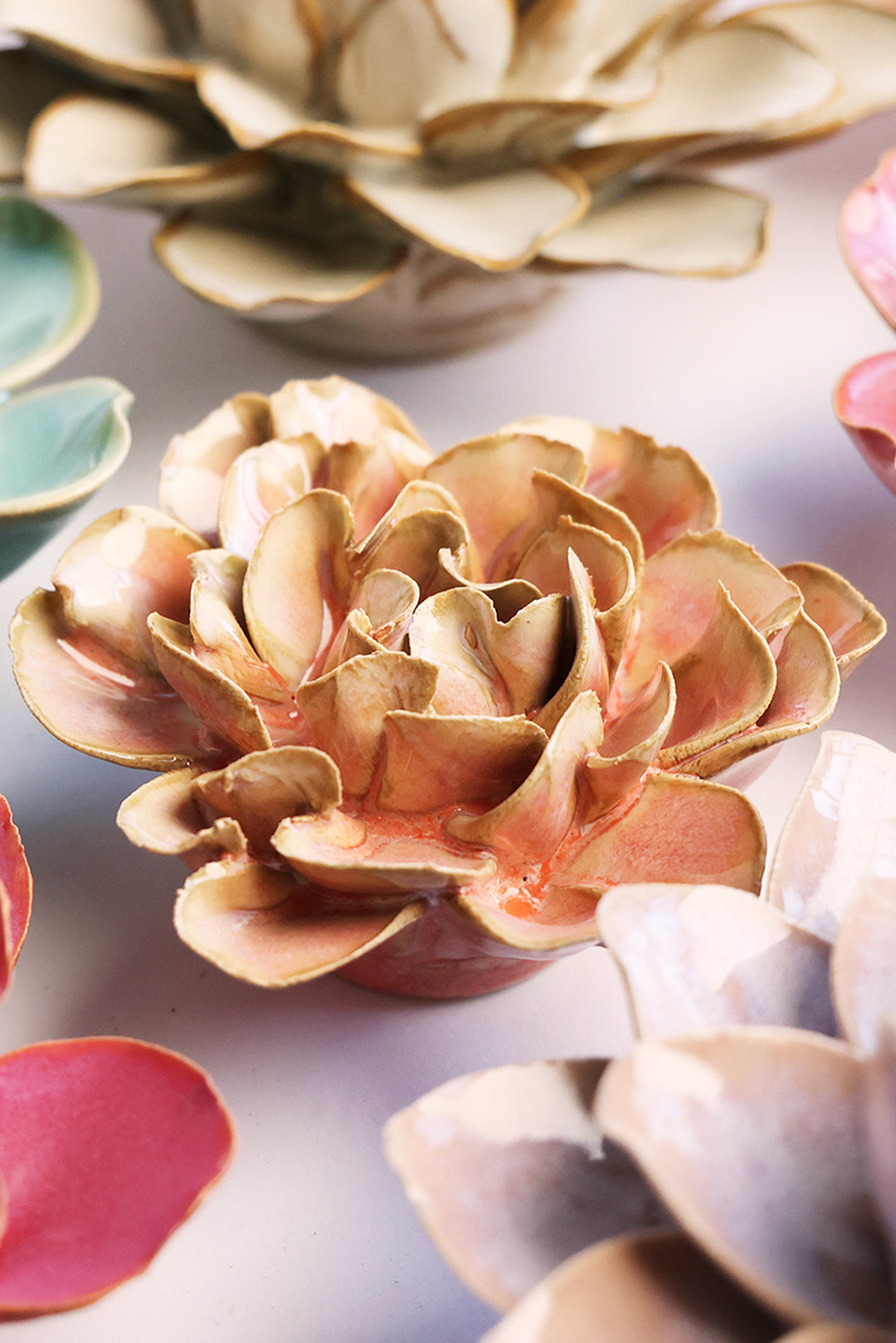 May Birth Flower - Hawthorn - Chive UK