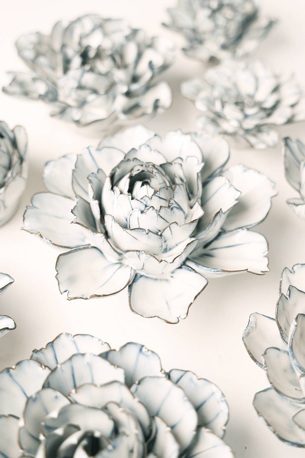 Nantucket Ceramic Flower Blue White Carnation - Chive UK
