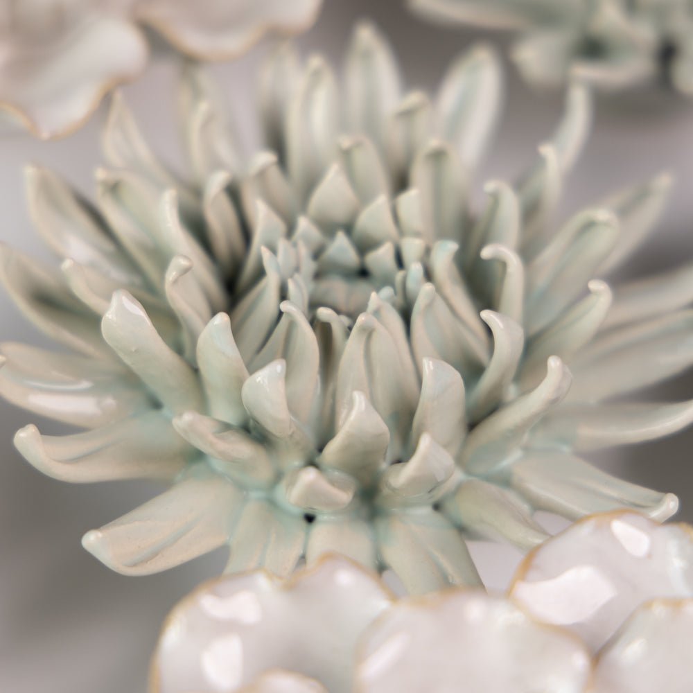 Ceramic Flower English Garden Curated Collection #4 - Chive UK