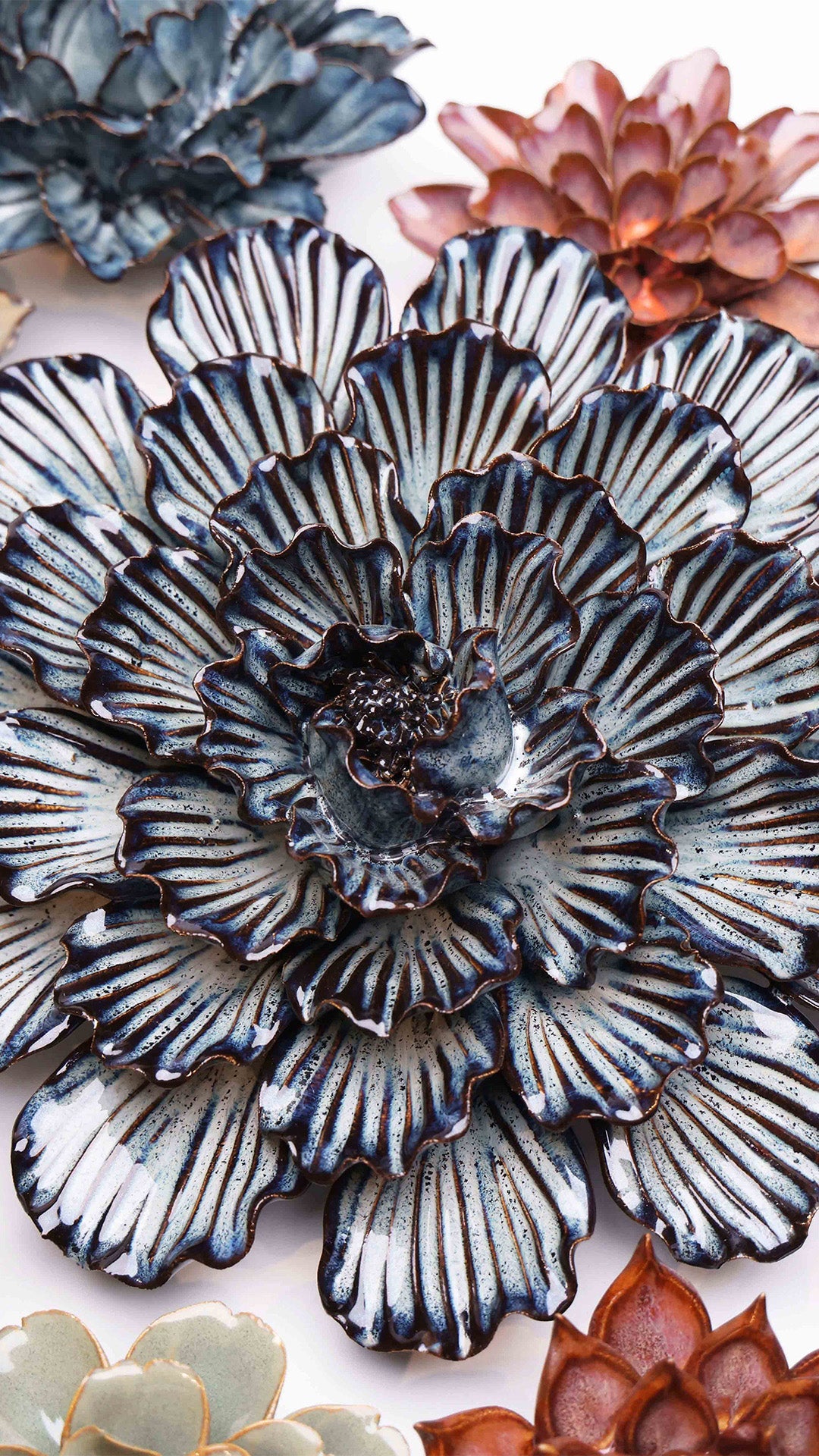 Navy Dinner Plate Dahlia - Chive UK